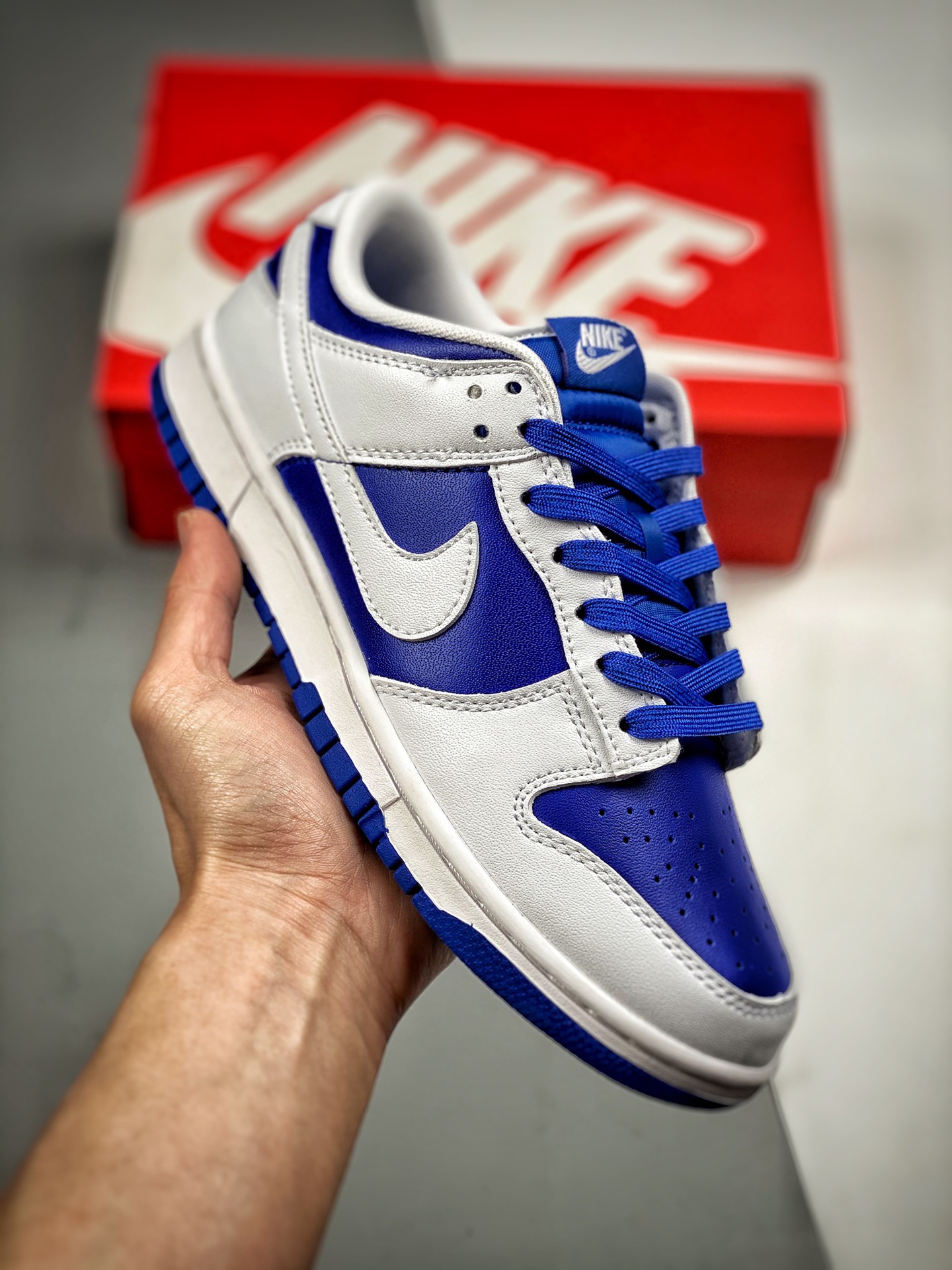 -4 Nk Dunk SB Low Blanco Azul. Producto original puro de fábrica, fotos reales de estreno. Material original de capa su…
