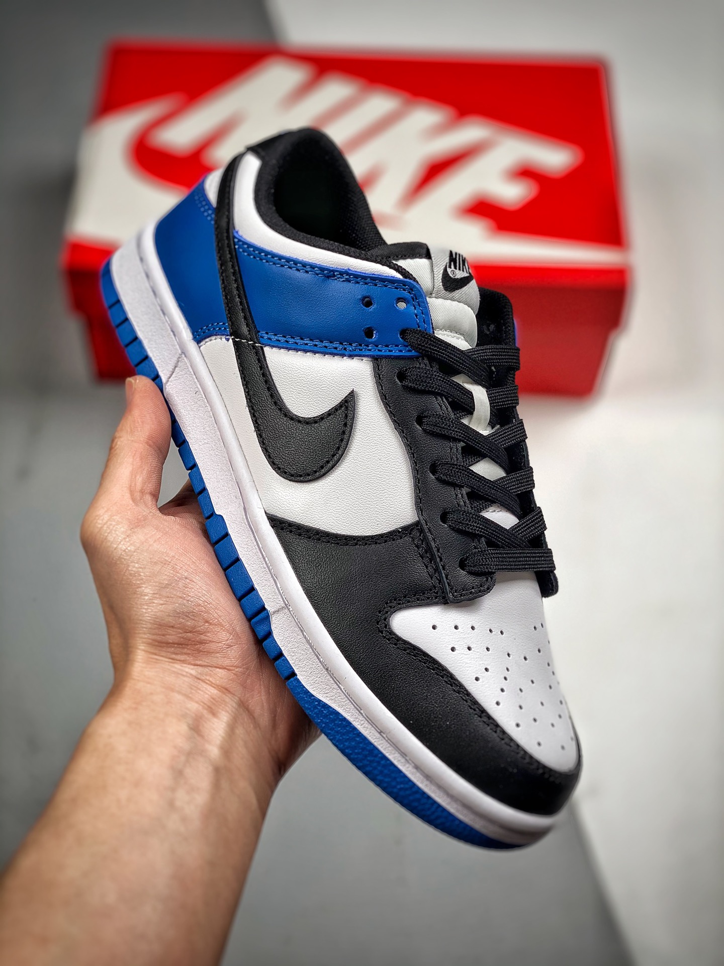 -4 Nk Dunk SB Low Dedo del Pie Negro Azul. Producto original puro de fábrica, fotos reales de estreno. Material origina…