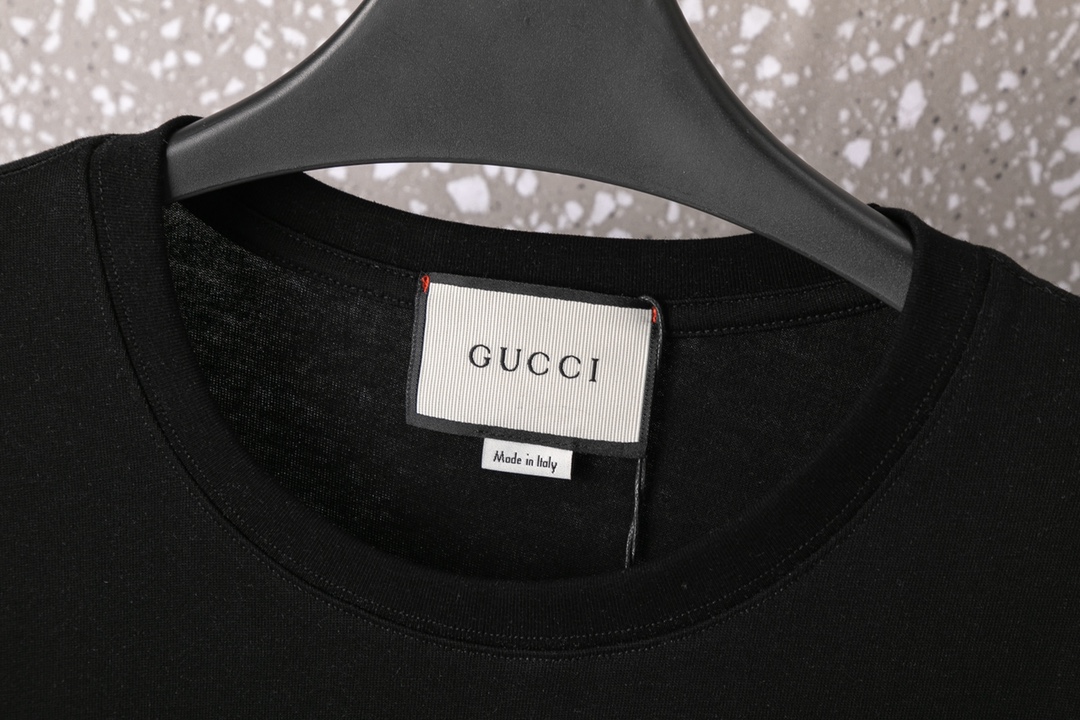 618#Gucci（男女同款）32S双纱爽全棉270克重高品质数码直喷周年纪念经典logo工艺-颜色黑/