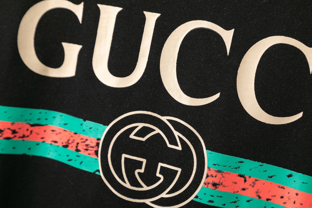 618#Gucci（男女同款）32S双纱爽全棉270克重高品质数码直喷周年纪念经典logo工艺-颜色黑/