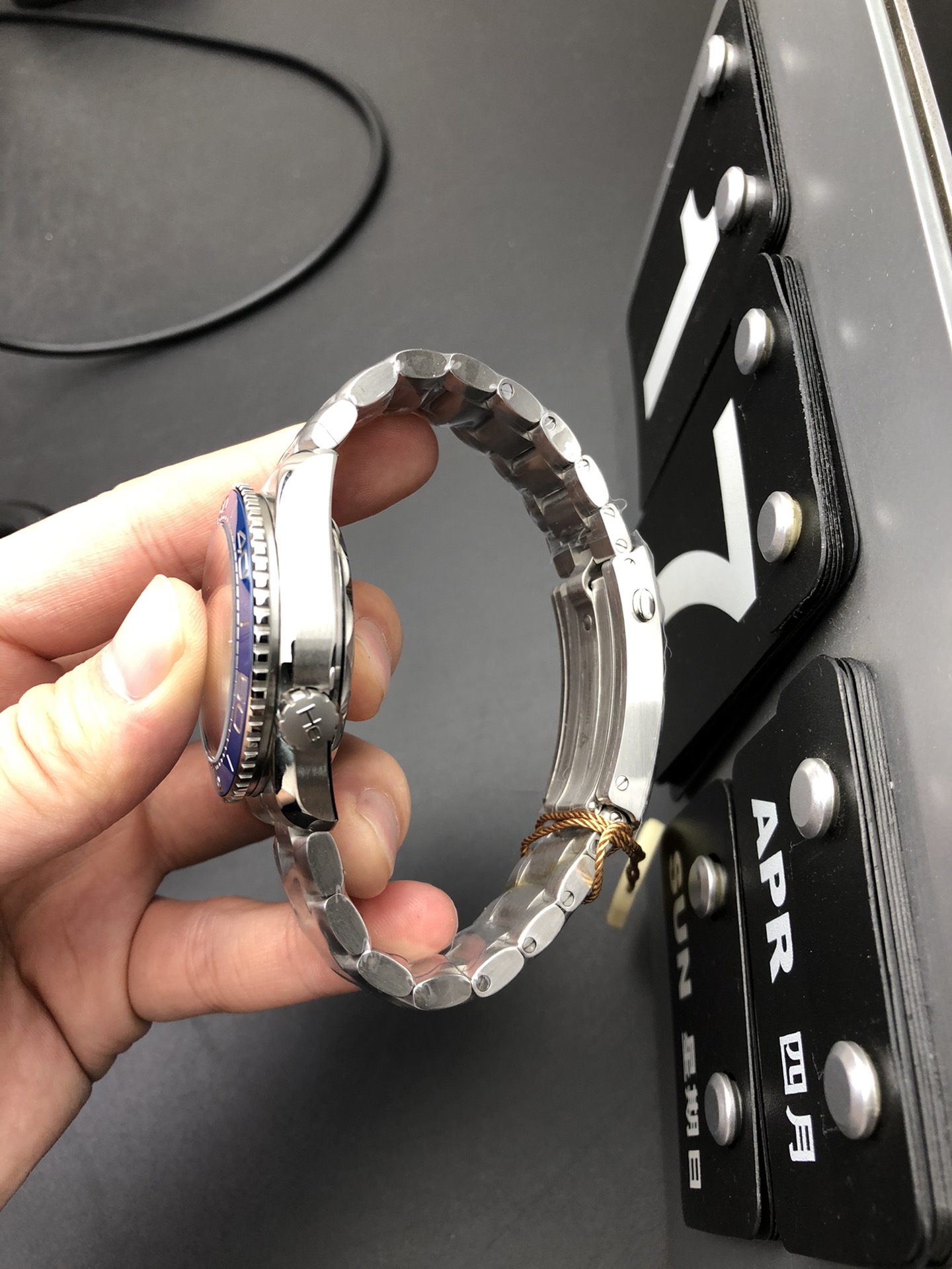 Omega 海马600 43.5