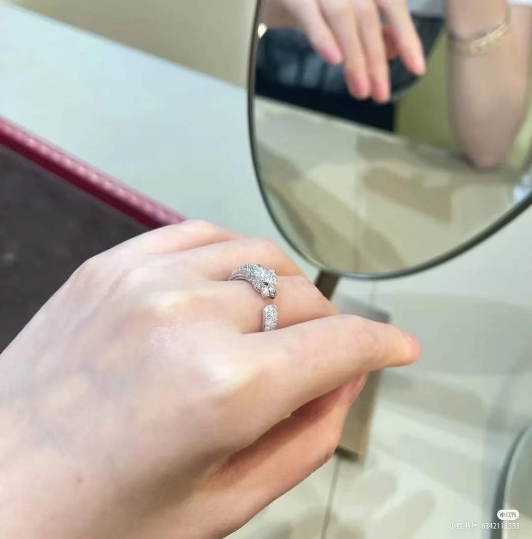Cartier Cartier 高‮珠级‬宝系列 银‮猎色‬豹 全‮豹钻‬子戒指