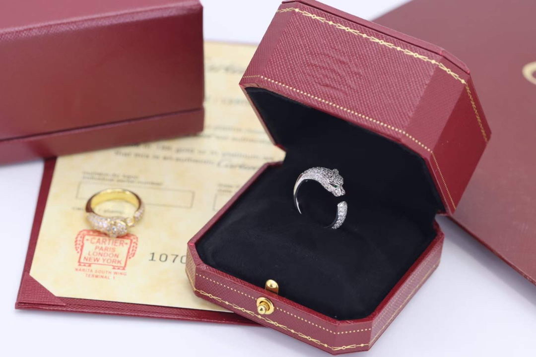 Cartier Cartier 高‮珠级‬宝系列 银‮猎色‬豹 全‮豹钻‬子戒指