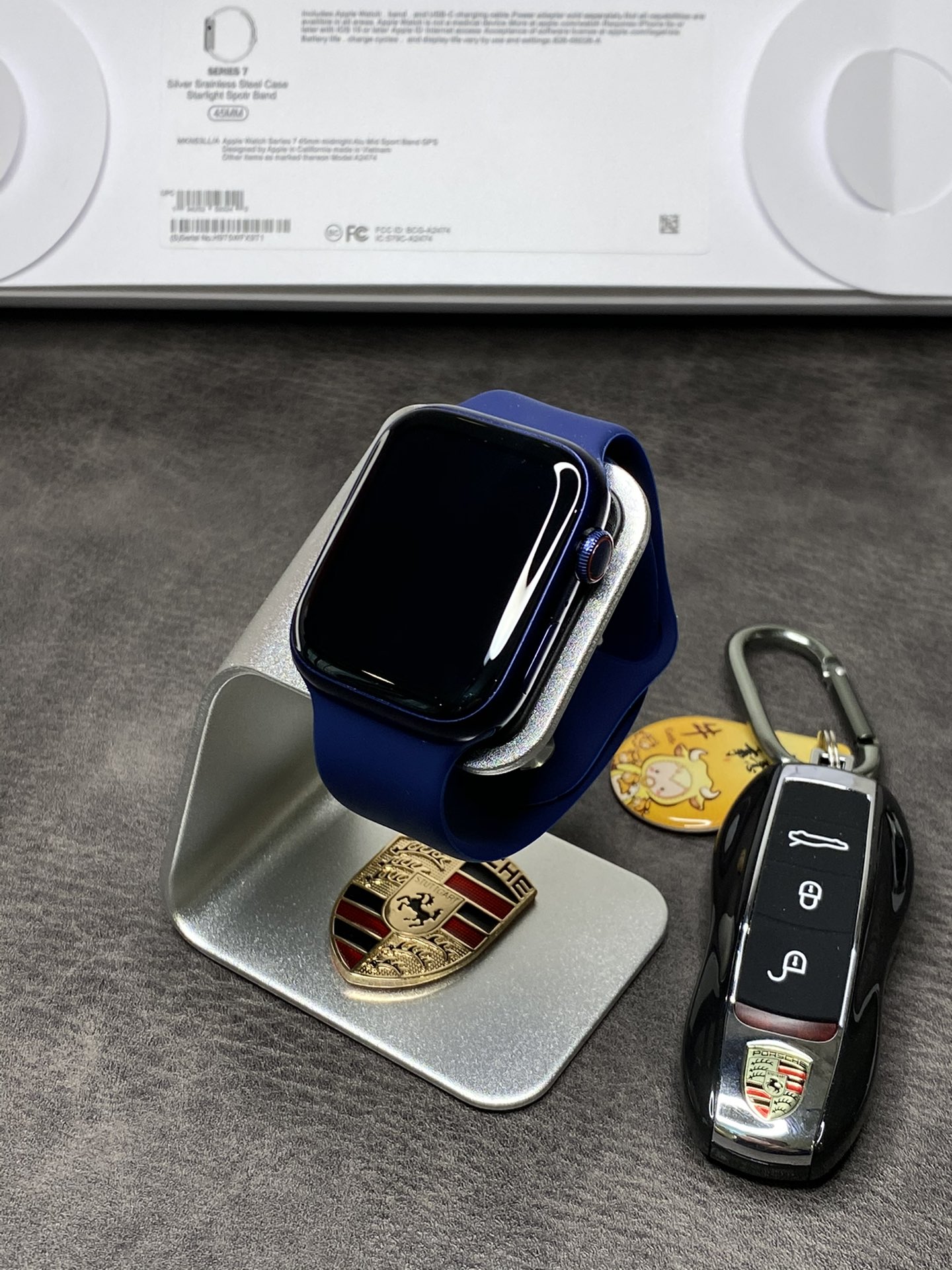 推手价💰170 档口利润自加
Apple Watch Series 7 苹果7代手表
市面主流顶配版 认准ln终端出品
手表外观包装1:1正品 底部序列号官网可查
实物拍摄 文案介绍的功能都有 拒绝文案侠
带NFC 功能 可刷手表开门 非常方便
带离线支付功能 手机不在身上也可以付款
外观1:1复刻原装 铝45mm铝合金外壳
独家全面屏版本 1.78高清显示屏 黑边非常小
支持24个国家语言 可以出口国外市场
微信消息有提醒 手表上可查看文字内容
绑定手机可以打电话 听歌 测试心率等功能
血压 计时器 运动测试各种功能它基本都有
配件清单 手表-说明书-无线充+专柜小票
售后保修90天 手表屏幕膜不撕 外观不磨损可退换️