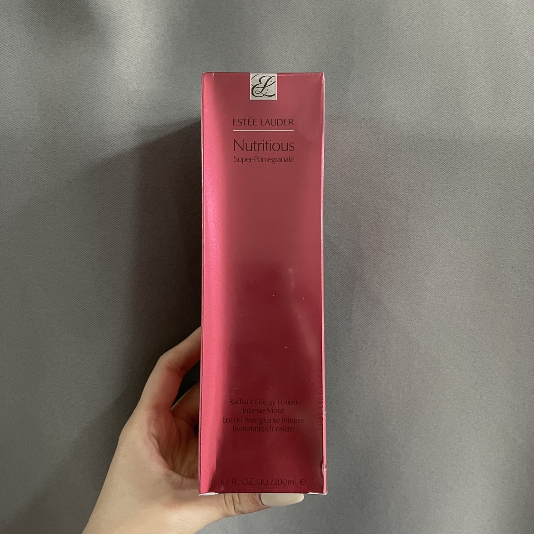 Estée Lauder Nutritious Super-Pomegranate Radiant Energy Lotion, 200ml 2 i1650289671 8009 0