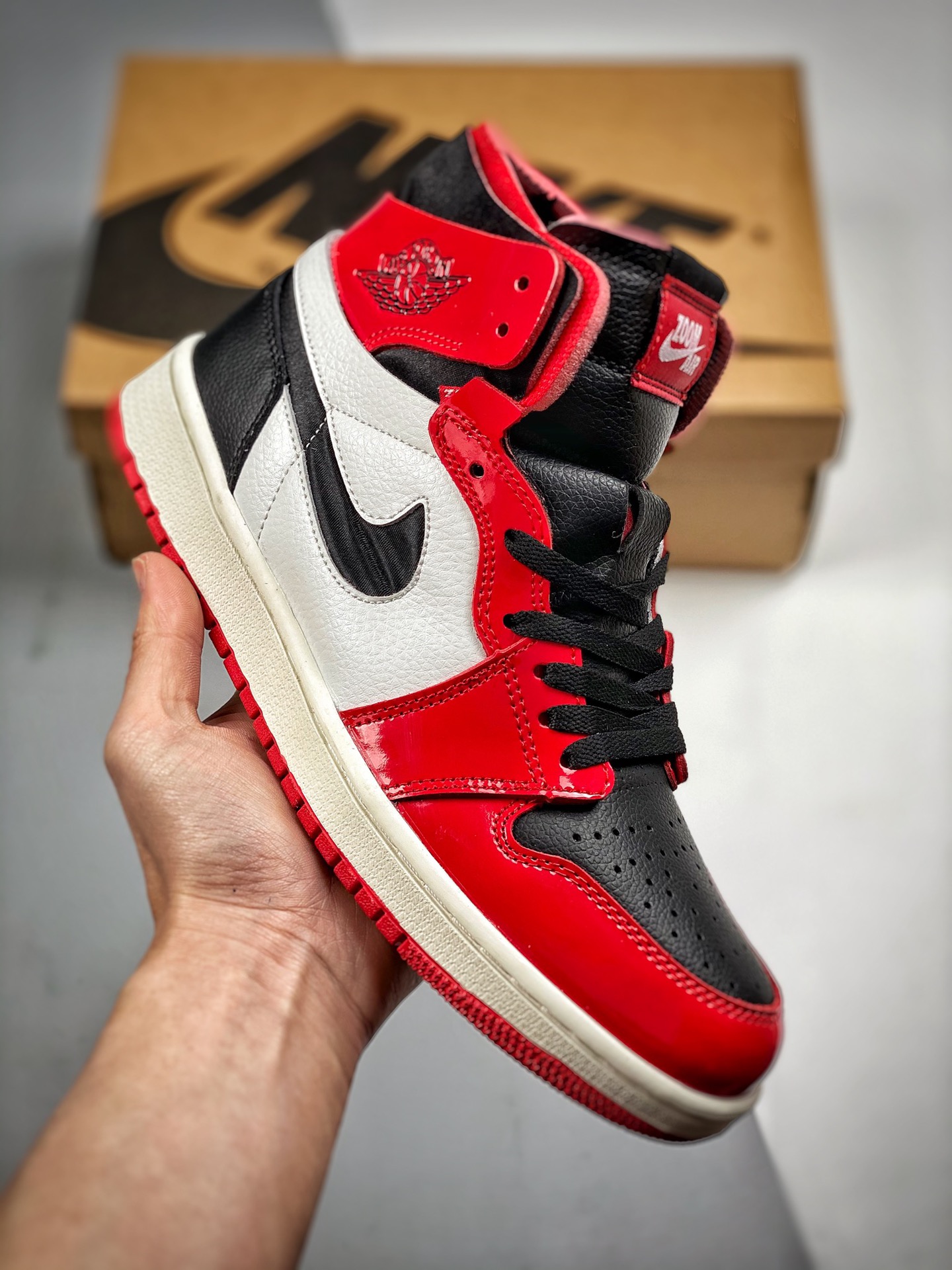 -5 Air Jordan 1 High negro y rojo, League of Legends, fabricado con material reflectante 3M de la misma fuente de la em…