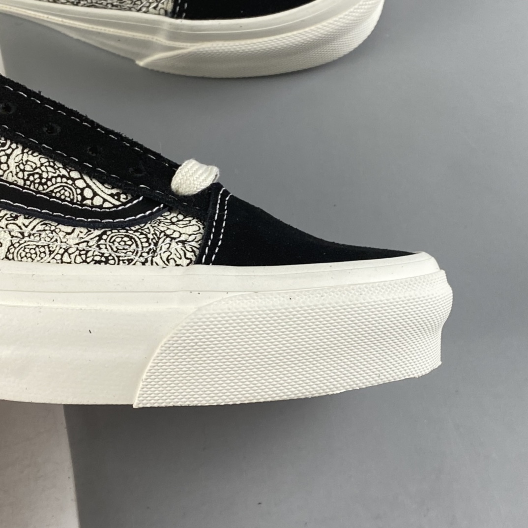 Vans Old Skool Black and White Dragon Pattern Paisley Cashew Flower Casual Sneakers VN0A4P3XB54