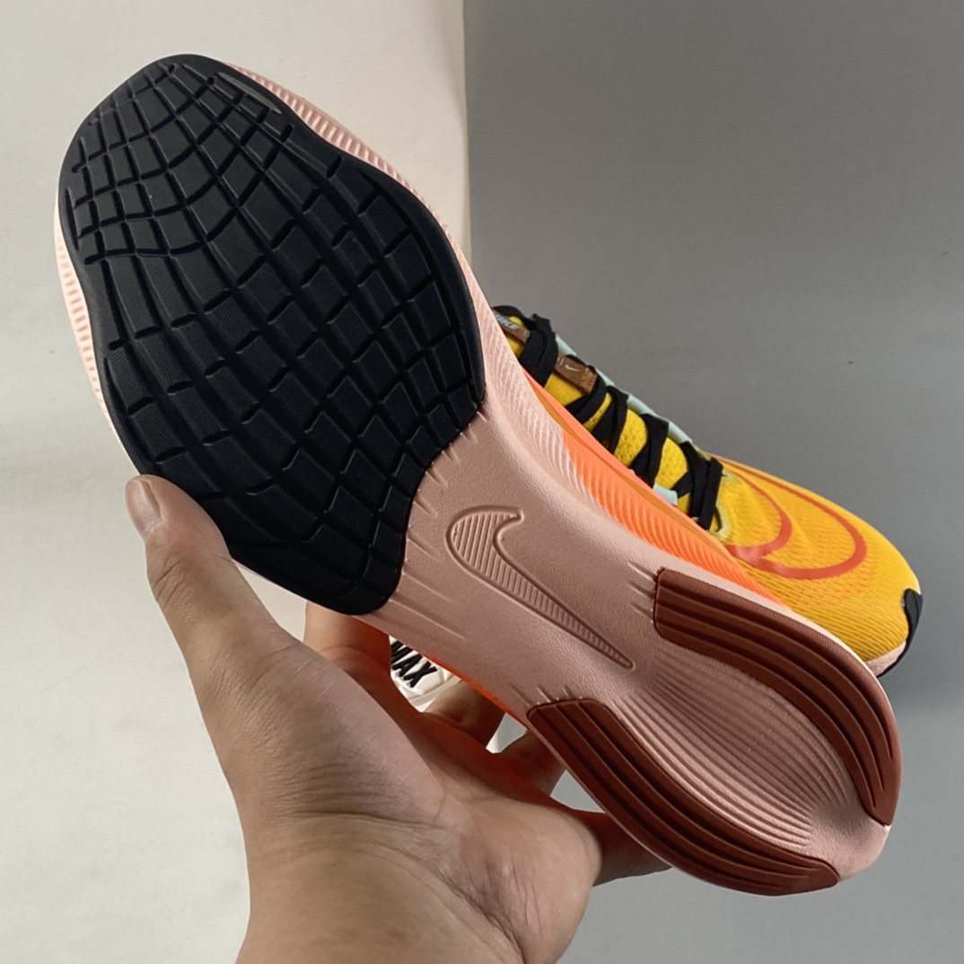 P260 Nike Zoom Fly 4 耐克男子超弹碳板跑步鞋 DD2421-739