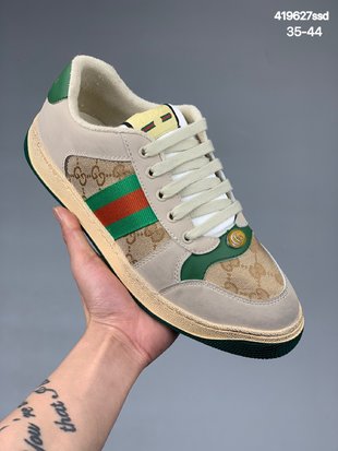 
Gucci Distressed Screener sneaker 古驰小脏鞋系列官方同步  绿盒版本 经典原型复古百搭做旧小脏板鞋复古学院风 怀旧版，
尺码：如图
编码：419627ssd