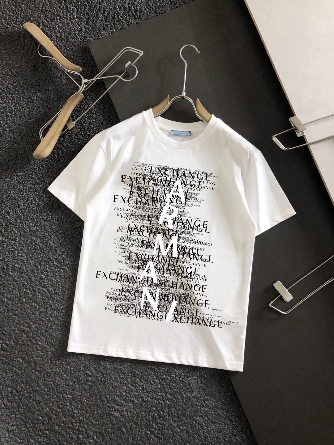 Armani camiseta de manga corta con estampado más nueva, camiseta de alta calidad de tienda original de 230 gramos, proc…