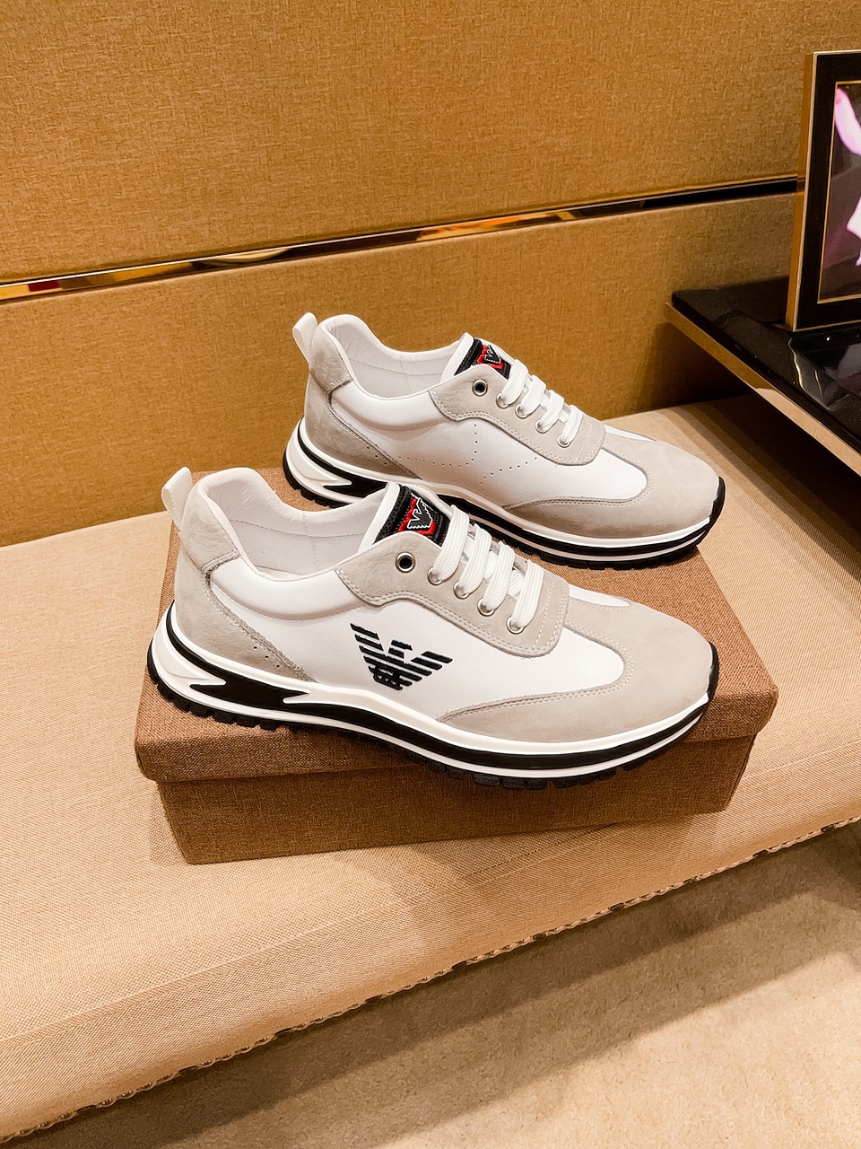 I5  阿玛尼 男鞋高端品牌 官网1：1最新力作：鞋面采用意大利进口头层牛皮搭配舒适透气内里➕原版防滑耐磨大底制作 ，让行走更加便捷舒适，惊世之作，与官方的质量相比美的1：1复刻[色]打造时尚个性衬托你的与众不同潮男必备!经典