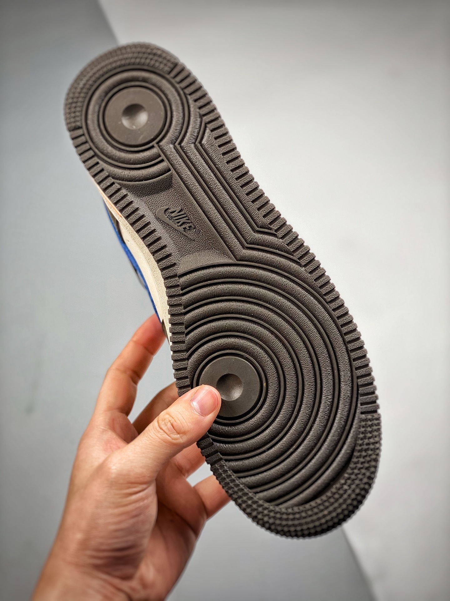 Miniatura 8