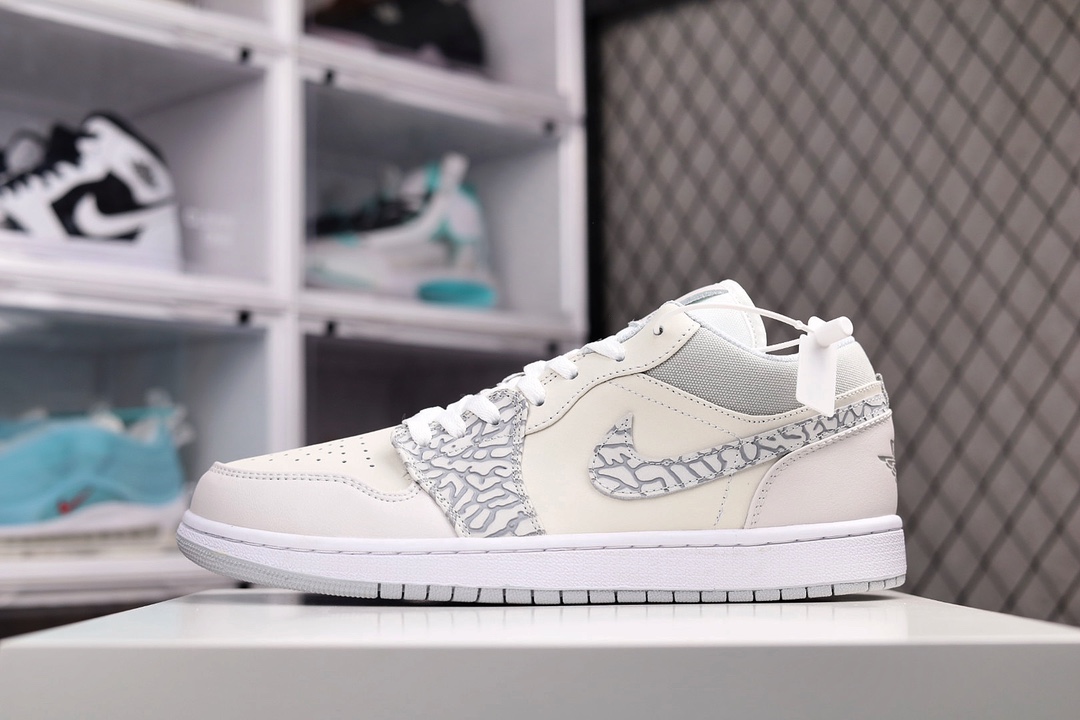 F5 Air Jordan 1 Low 烟灰 aj1低帮全头层系列 影子原鞋开模 正确材料 原楦原纸打造 正确色卡 细节完美原厂渠道定制，工艺细腻所有细节正品对比全鞋皮料来自原厂 正确中底 正确背胶