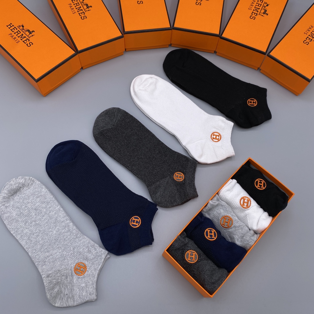 Hermès Original Ankle Socks - Premium Cotton, Anti-Odor, Five Pairs Per Box 5 i1650430607 31 3