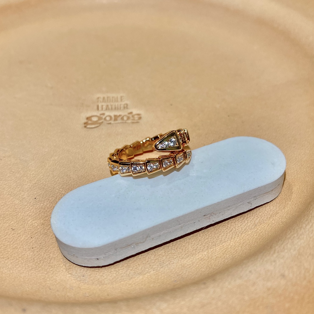 Bvlgari ring
