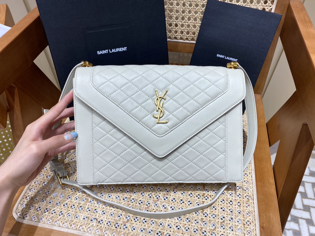 Saint laurent Ysl Gaby绗缝纹路信封斜挎包 668863白色