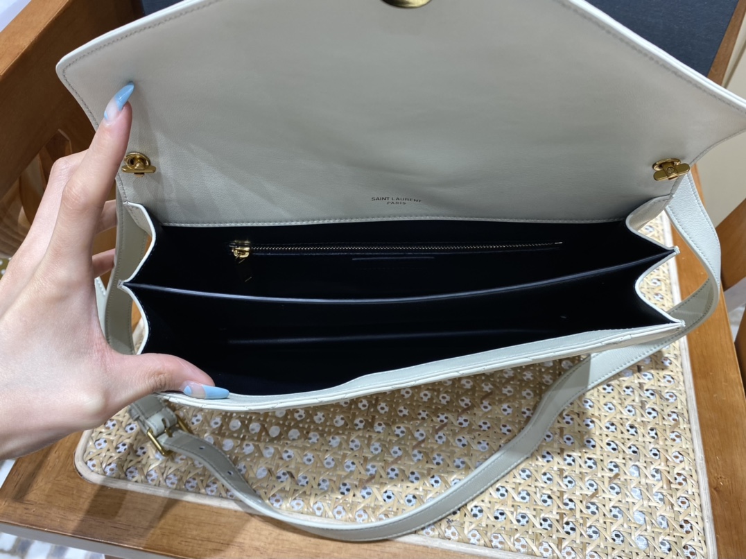 Saint laurent Ysl Gaby绗缝纹路信封斜挎包 668863白色