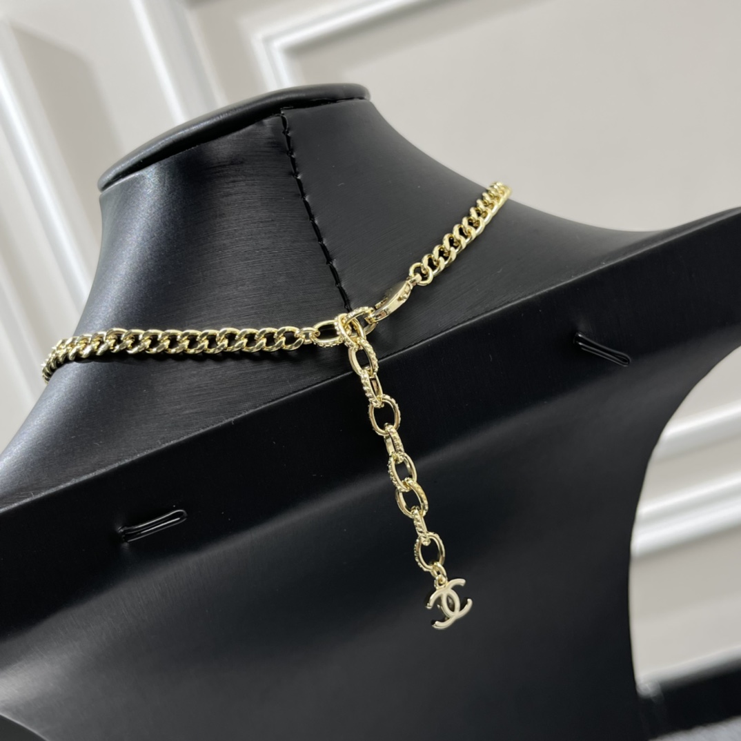 新款☑️CHANEL香奈儿亚克力珍珠项链 手链