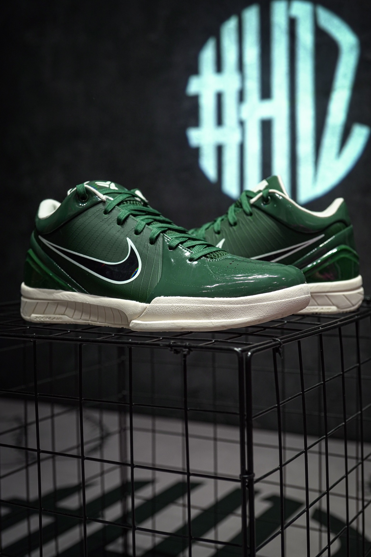 [Basketball Shoes for Real Games][NK ZOOM KOBE 4 x Undefeated Co-branded Night