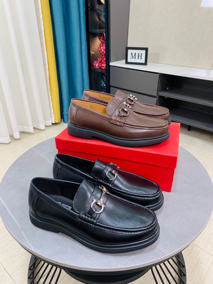 J0   牛里Ferragamo菲拉格慕最新男士商务皮鞋🇨🇳官网原版1:1开模💯头层采用意大利进口牛皮➕奢华牛皮内里，柔软舒适🌴高端大气，高品味男士首选🍍38-44 45可订做