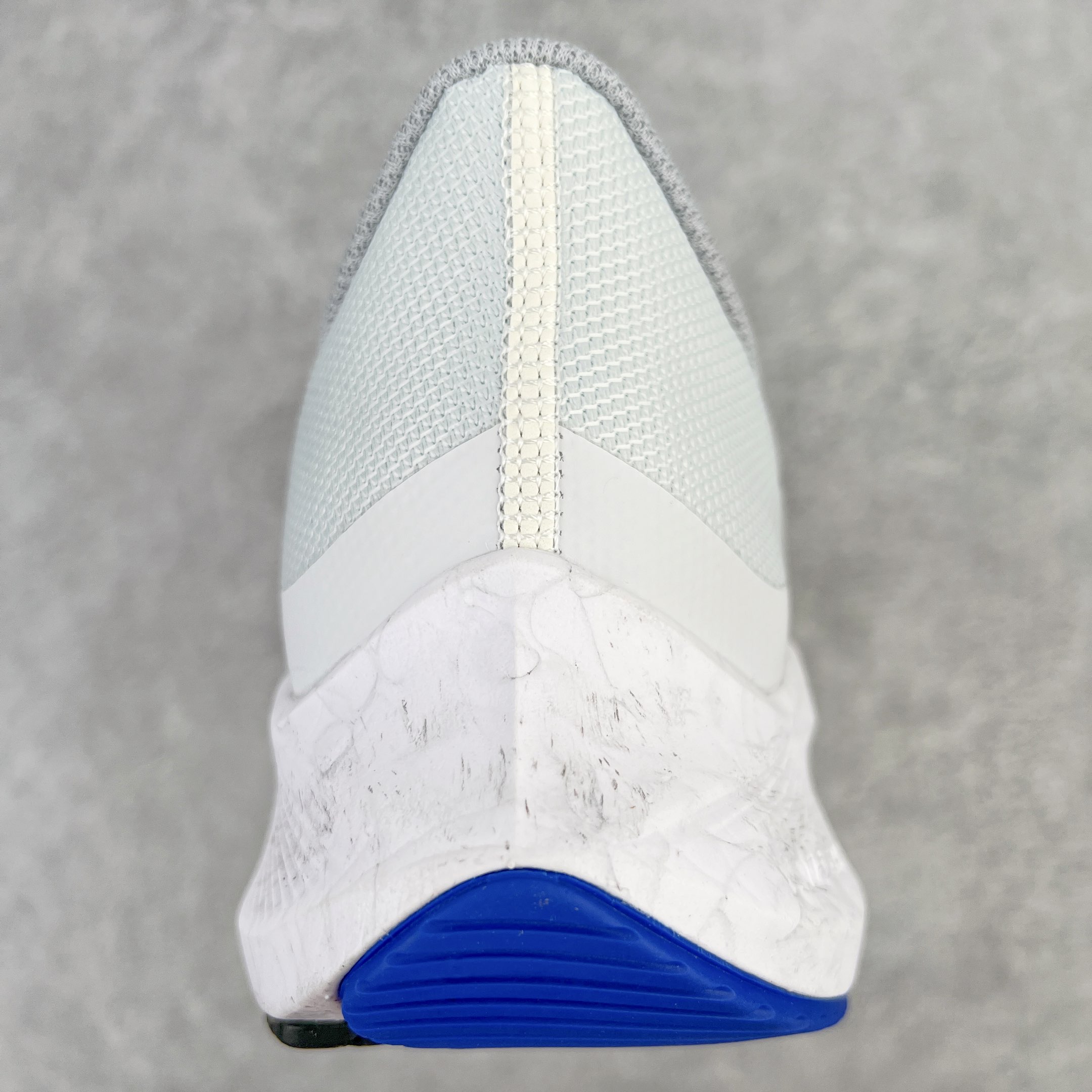 图片[7]-＃TG纯原 NK Air Zoom Winflo V8 登月网面透气专业跑步鞋 CW3419-008 原档案数据原厂网纱 正确高频花纹 前后掌内置Zoom Air气垫 原装MD大底 脚感完美还原 原盒原配 QC检验、钢印 俱全 原底科技 同步原版 脚感堪比Boost 实拍调校N版已经零色差零失真 百分百还原实物色彩所见即所得 不存在货不对板色差等低级问题 选购参考实物拍摄 不混卖不参货 只用心做好货严格选品 承诺混一赔十 尺码：36 36.5 37.5 38 38.5 39 40 40.5 41 42 42.5 43 44 44.5 45-选品中心