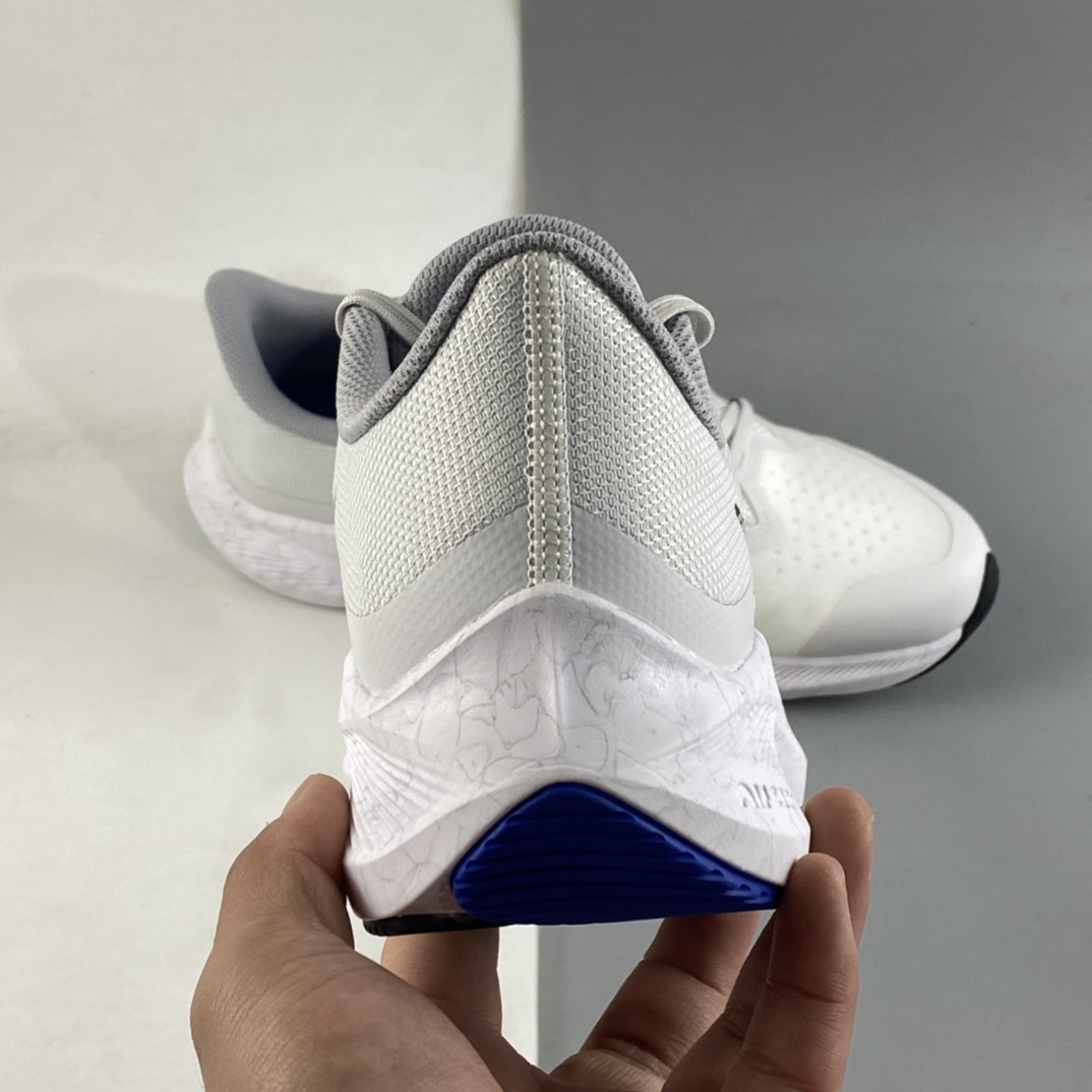 P190 Nike Zoom Winflo 8 登月新款运动休闲缓震跑步鞋 CW3419-008