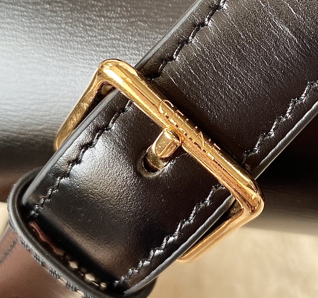 CELINE赛琳进口BOX 小牛皮凯旋门肩背包3032