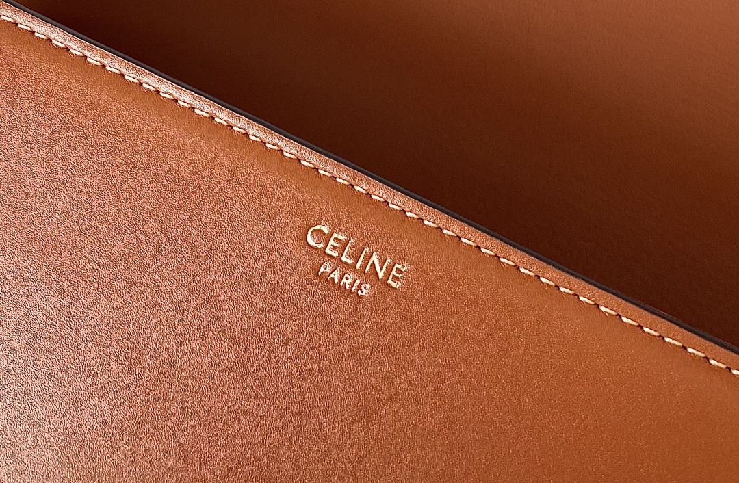 CELINE赛琳进口BOX 小牛皮凯旋门肩背包3032