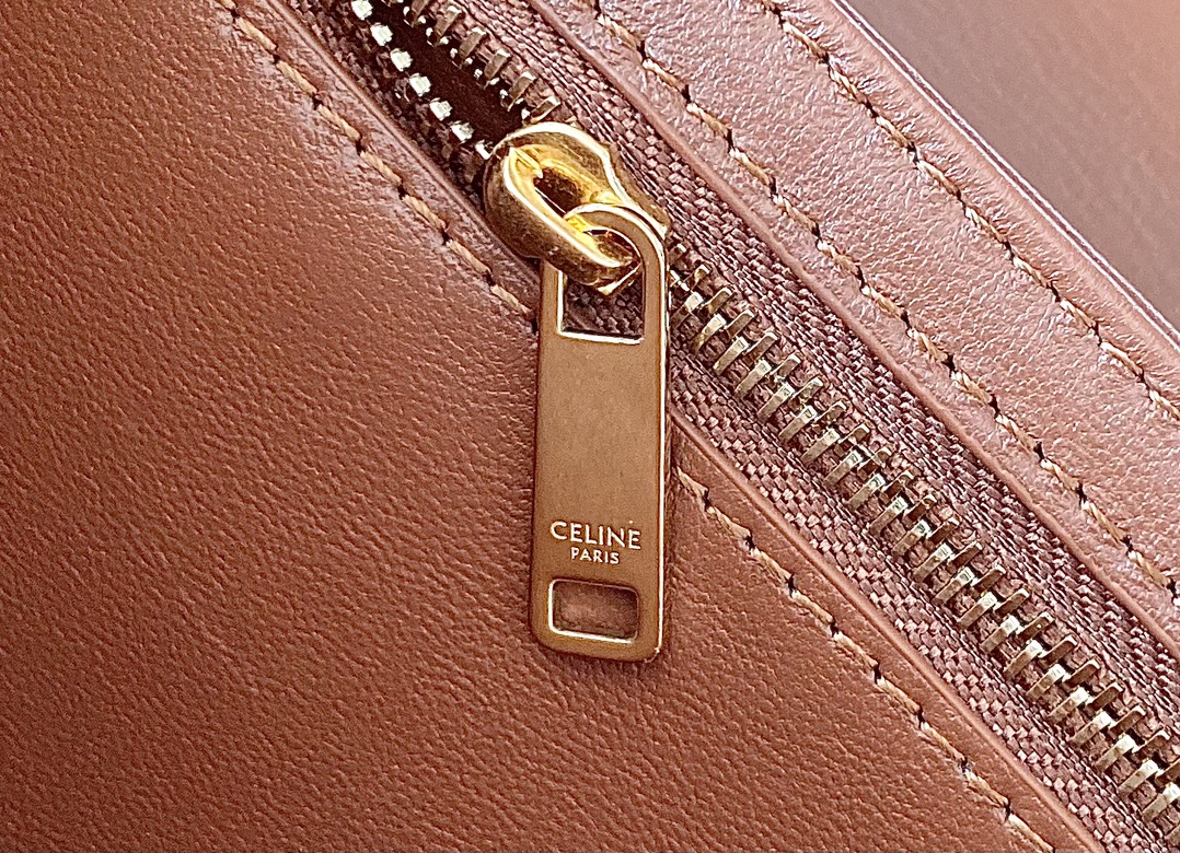 CELINE赛琳进口BOX 小牛皮凯旋门肩背包3032