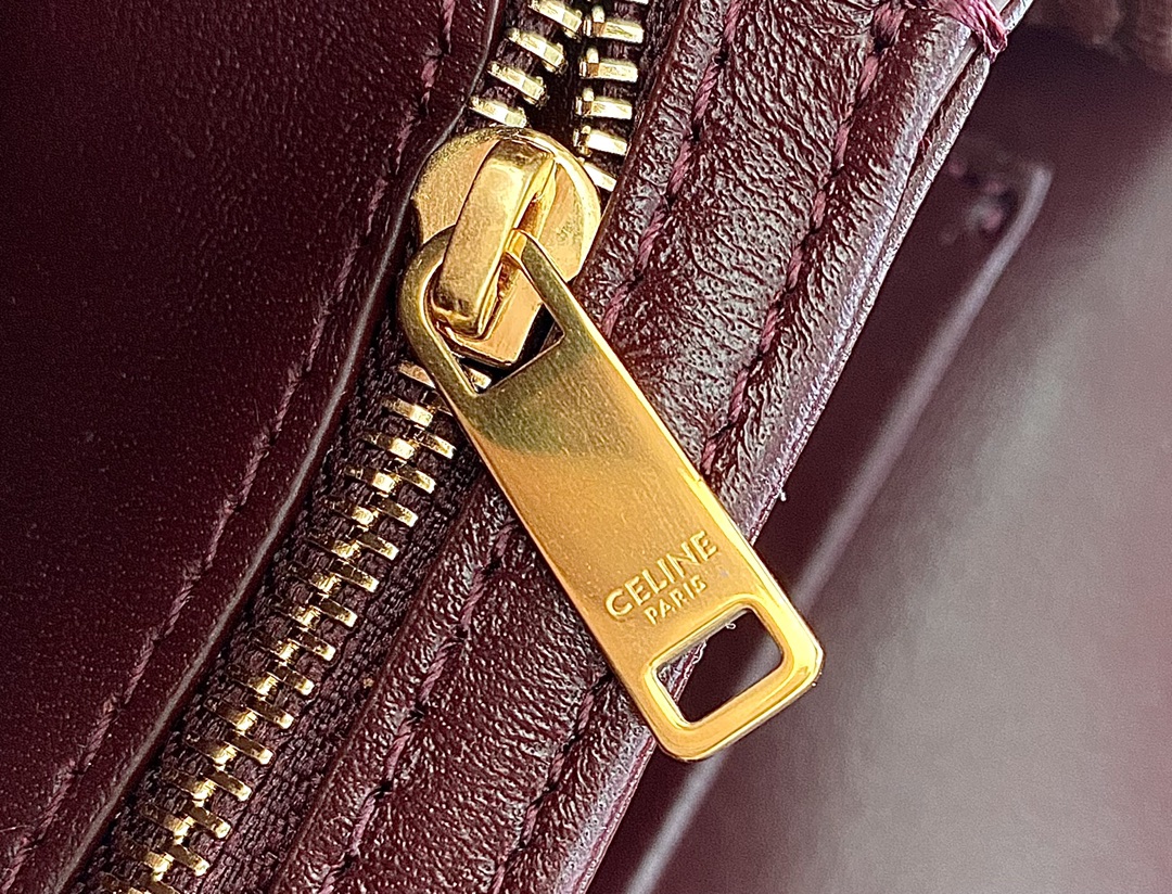 CELINE赛琳进口BOX 小牛皮凯旋门肩背包3032