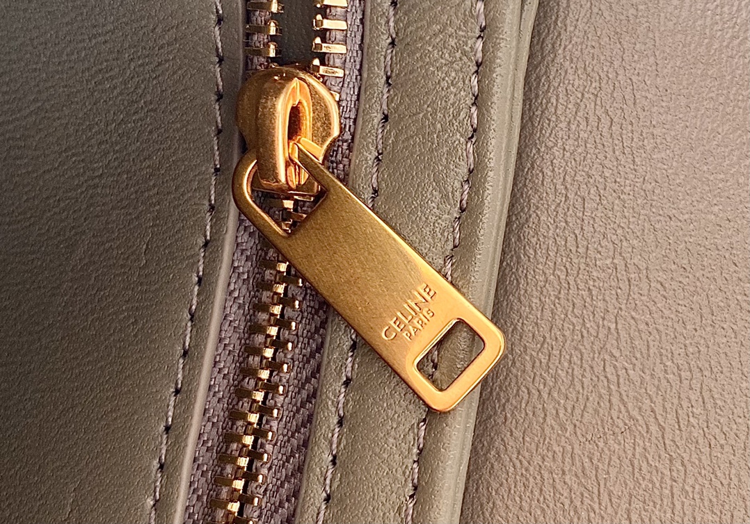 CELINE赛琳进口BOX 小牛皮凯旋门肩背包3303