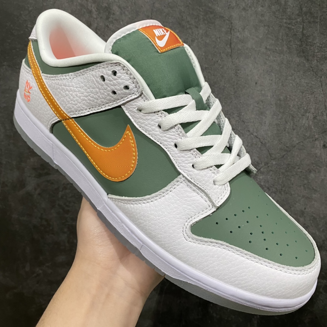 图片[4]-L版纯原 Nike Dunk LOW SE \”NY VS NY\” 白绿橙 纽约街球 原厂航空铝磨具打磨大底 鞋头坡度极致还原 原盒原配 原厂冲刀 原厂中底布拉帮走线遵循公司 超高清洁度 全鞋零毛边皮料切割 全套原楦原模倾力打造完美版型‼️ 货号：DN2489-300 尺码：36-47.5-选品中心