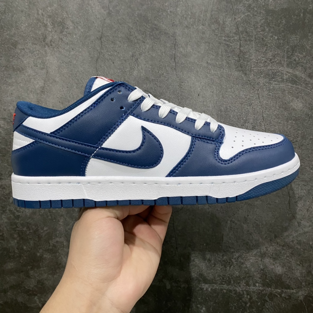 PK版本新配色出货 天花板品质 Dunk Low 海军蓝 2.0/深蓝白 货号:DD1391-400 # 原厂独立精准数据化开发! # 所有材料均采购原厂同源! # 原鞋开发三个月,完美还原细节鞋型! 尺码:36 36.5 37.5 38 38.5 39 40 40.5 41 42 42.5 43 44 44.5 45 46-选品中心