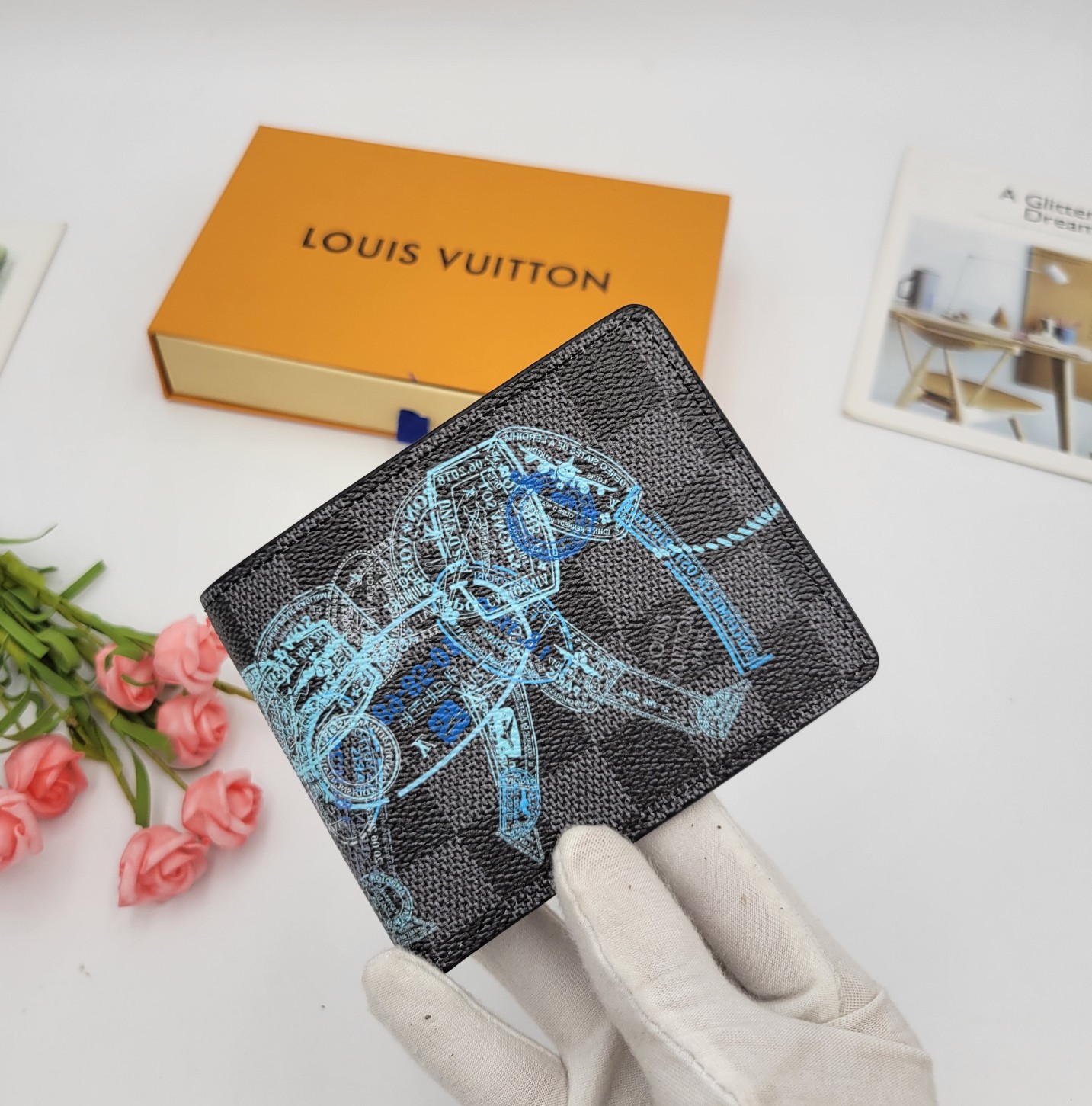 Leather Bifold Wallet - Leather Texture Detail