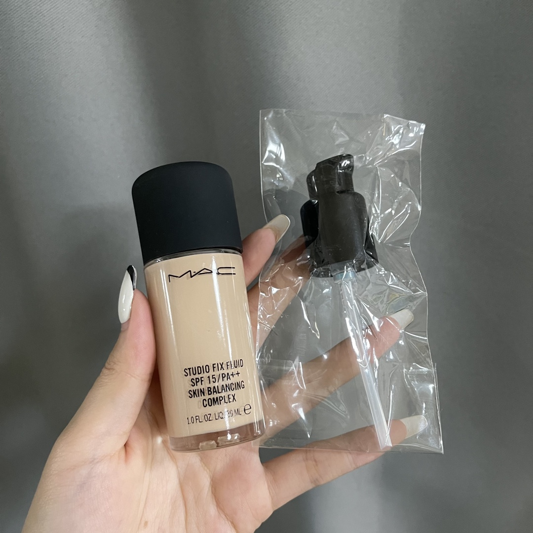 路易威登 Louis Vuitton 高定典藏名品高定奢养美妆护肤品口红粉底 #CC710101 3