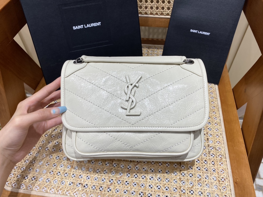 YSL Niki 22CM 邮差包 633151奶白色