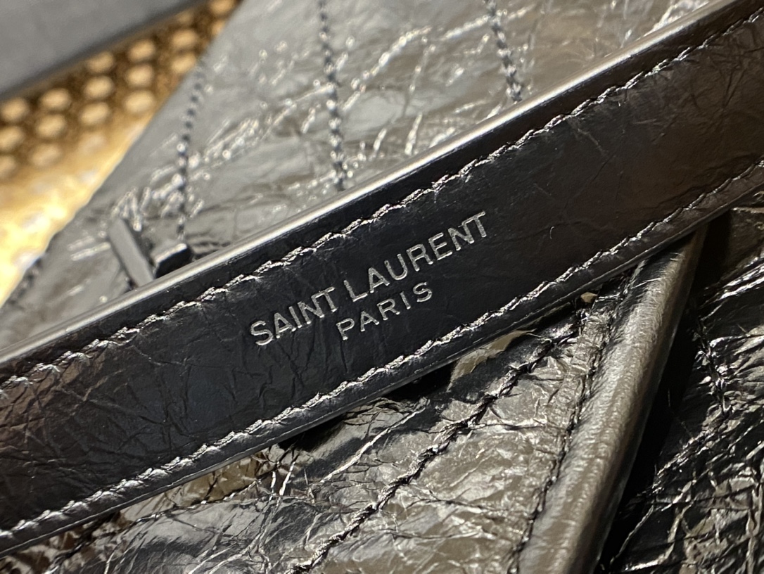 YSL Niki 22CM 邮差包 633151黑色