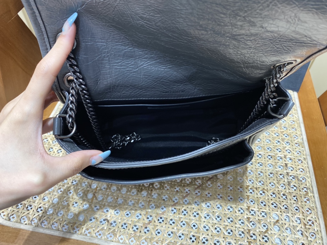 YSL Niki 22CM 邮差包 633151深灰色