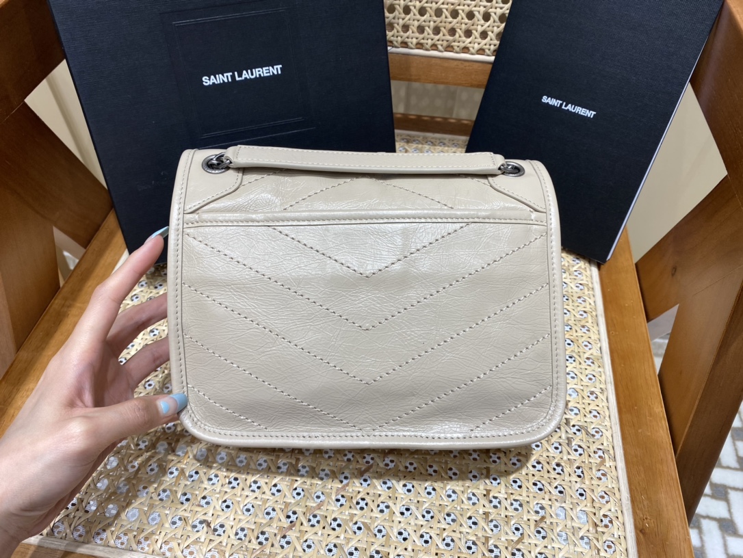 YSL Niki 22CM 邮差包 633151奶茶色