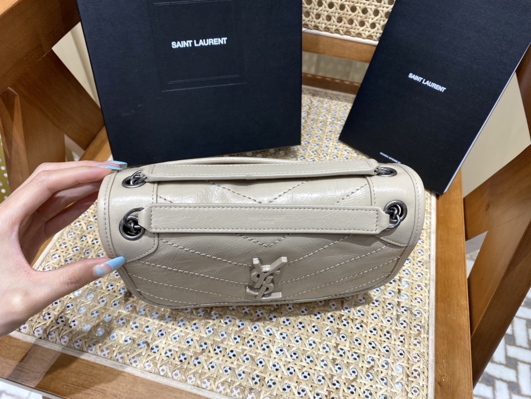 YSL Niki 22CM 邮差包 633151奶茶色