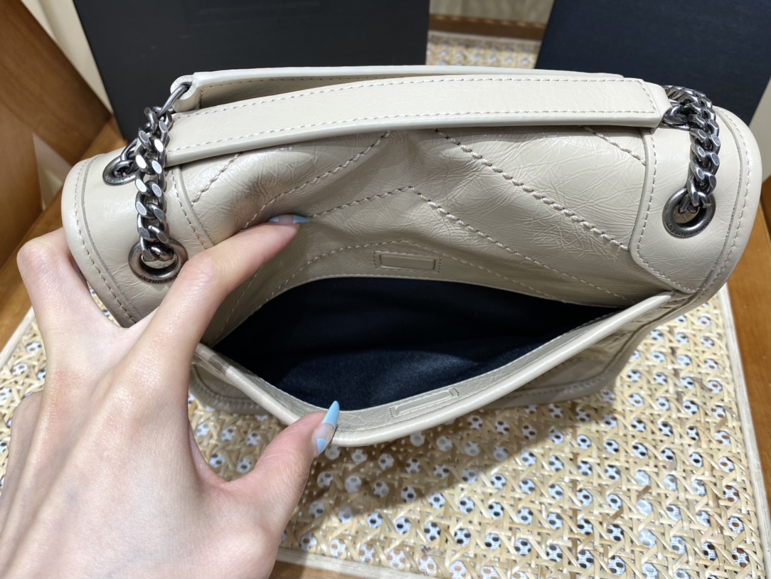 YSL Niki 22CM 邮差包 633151奶茶色