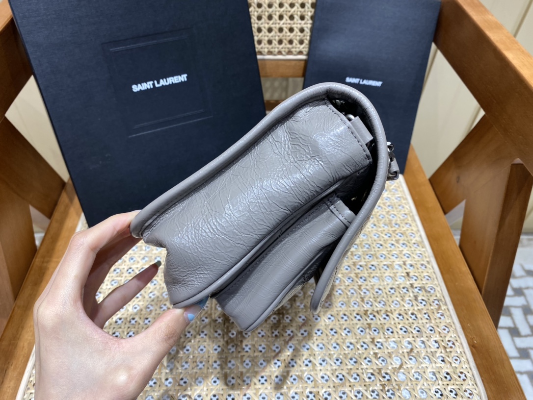 YSL Niki 22CM 邮差包 633151浅灰色