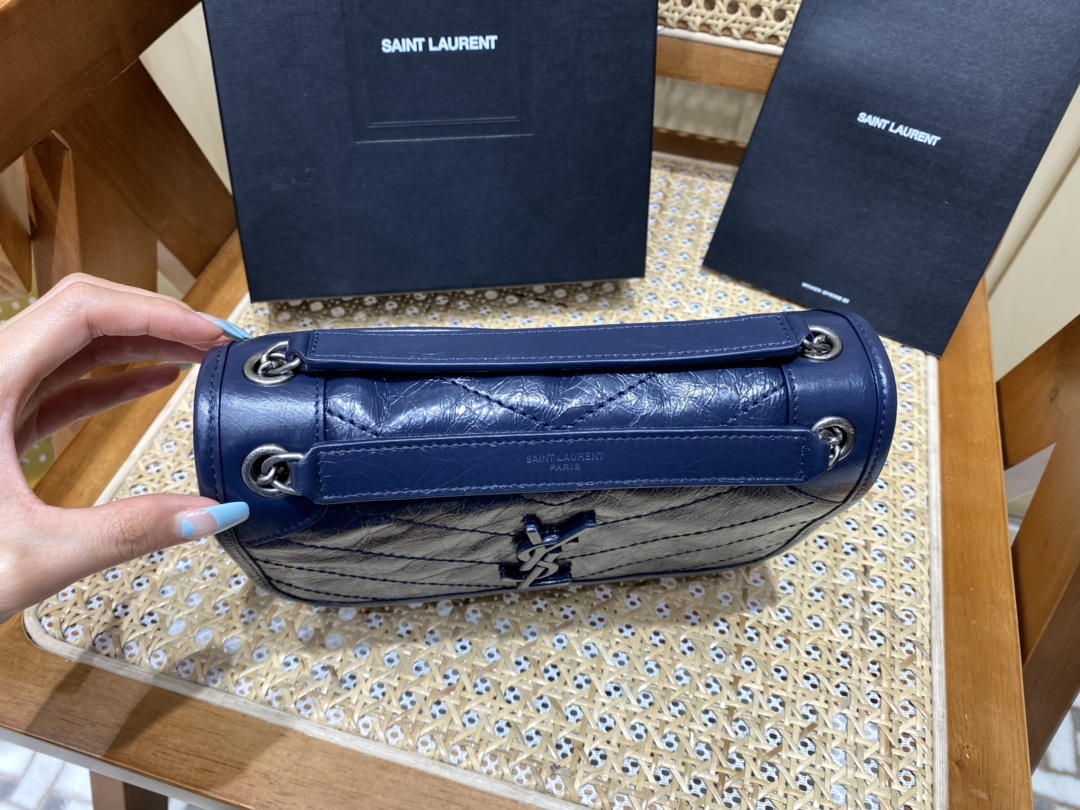 YSL Niki 22CM 邮差包 633151藏蓝色