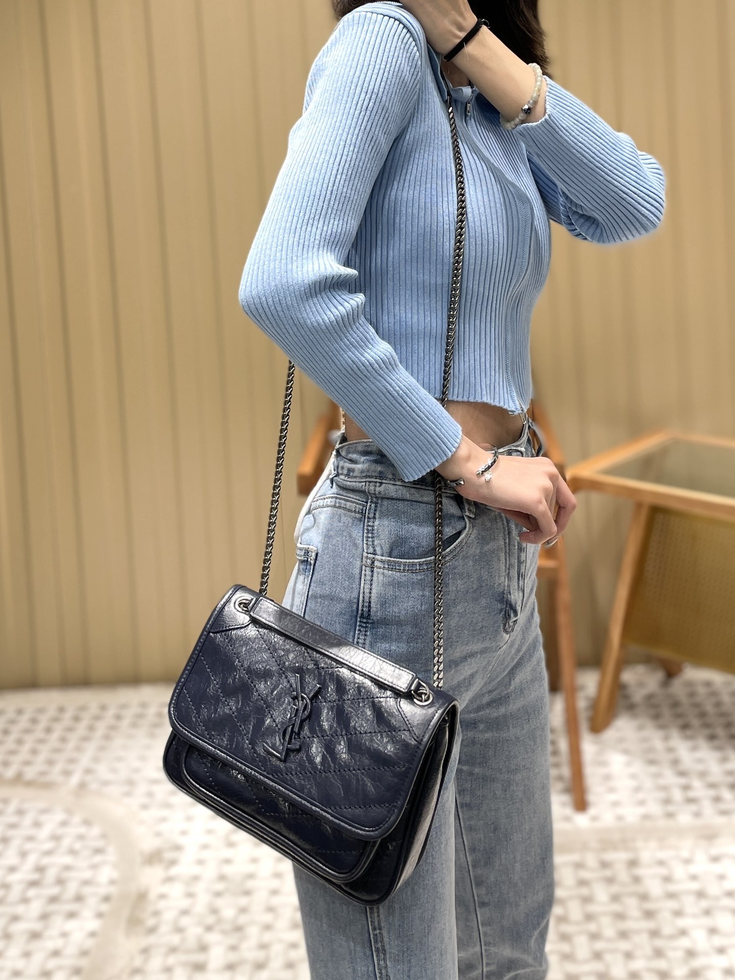 YSL Niki 22CM 邮差包 633151藏蓝色