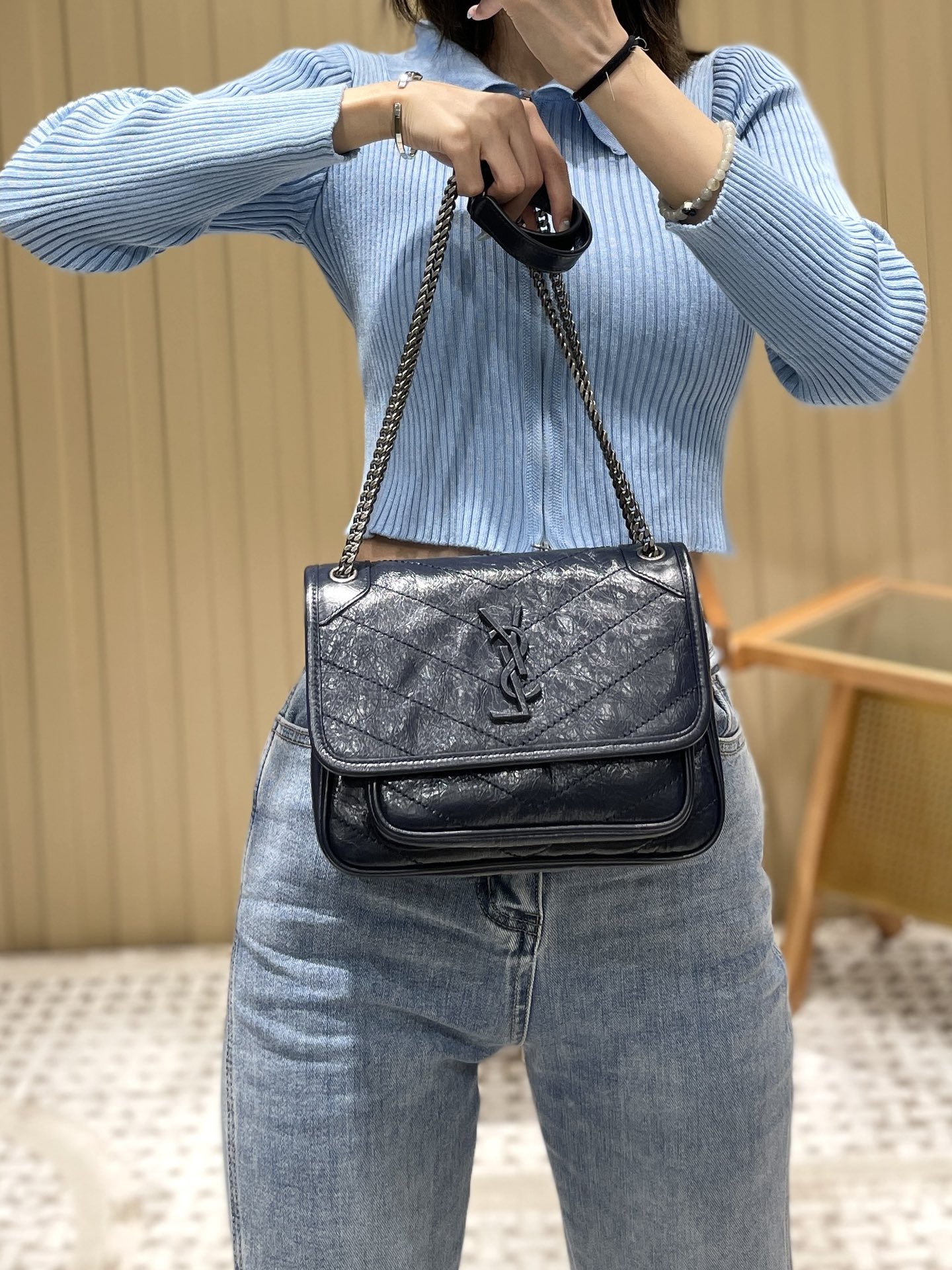 YSL Niki 22CM 邮差包 633151藏蓝色