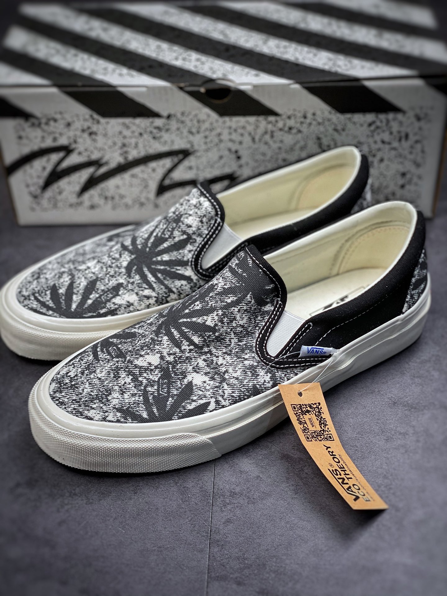 Vans OG Classic Slip-Og acid wash full of retro texture