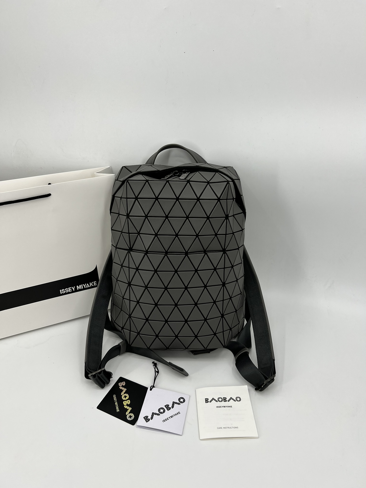 Issey Miyake BAO BAO Geometric Backpack, Unisex, Gray, 39x28.5x11cm 3 i1650573846 3490 1