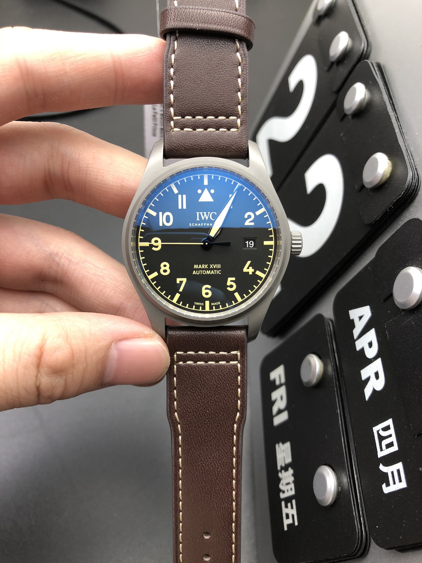 IWC V7 钛壳马克十八
