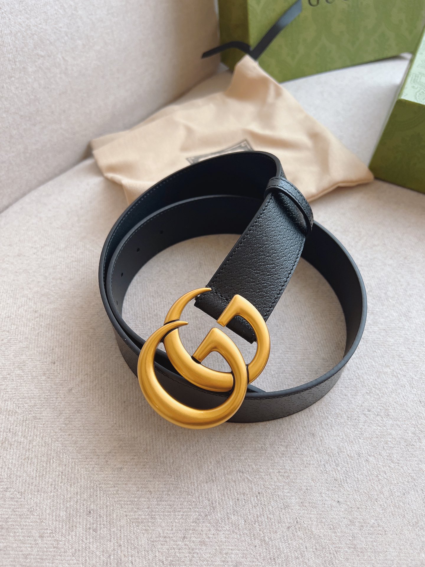 GUCCI.古驰全套包装小牛皮腰带采
