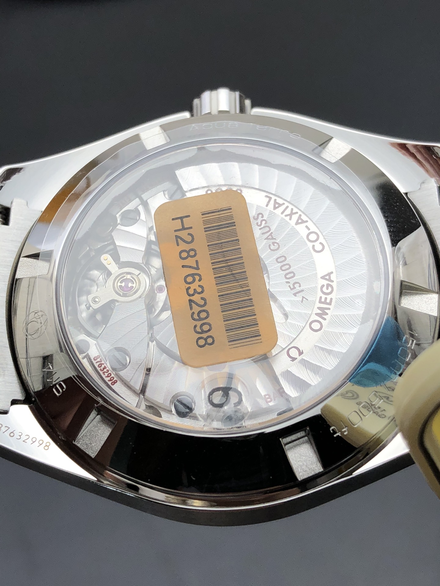Omega 海马150黄蜂针